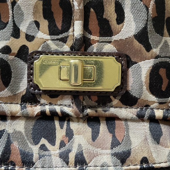 I ♥️this coach bag - Picture 4 of 16